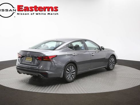 Used 2023 Nissan Altima 2.5 SV w/ SV Premium Package FWD image 41