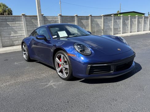 Certified 2024 Porsche 911 Carrera S RWD image 8