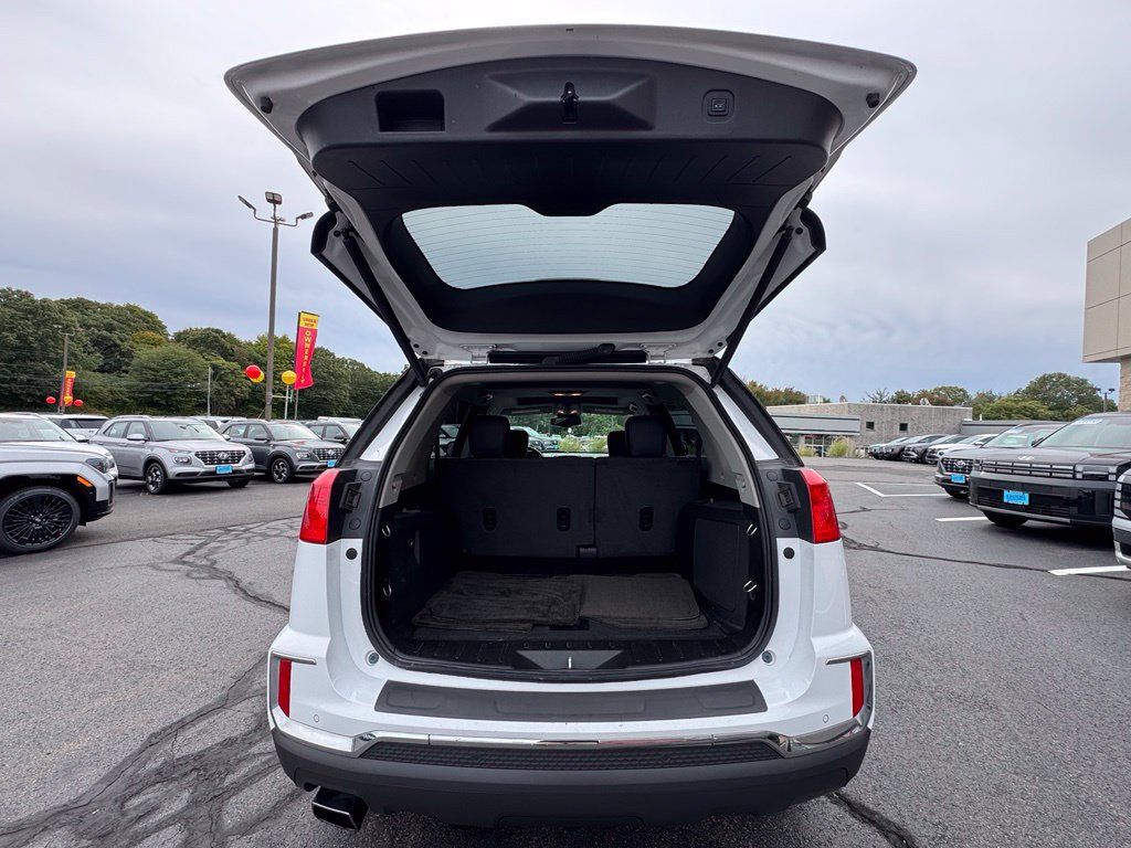 Used 2017 GMC Terrain SLT w/ Driver Alert Package I FWD image 20