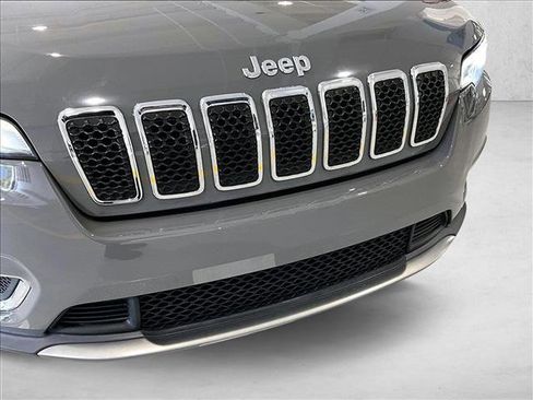 Used 2020 Jeep Cherokee Limited FWD image 30