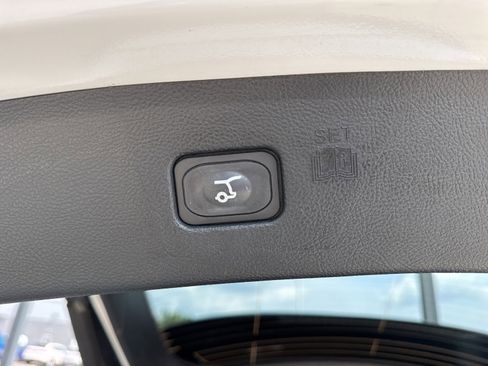 Certified 2022 Ford Edge SEL w/ Convenience Package image 37