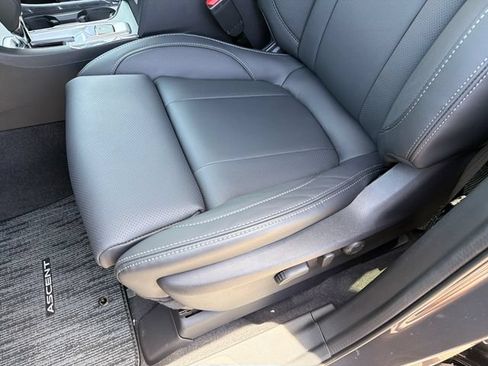 New 2026 Subaru Ascent Limited AWD/4WD image 19