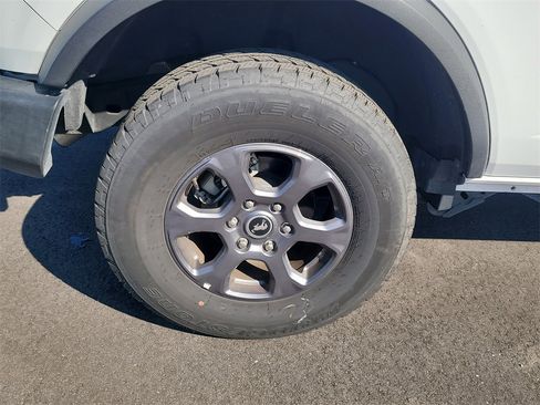 Used 2025 Ford Bronco Big Bend image 5