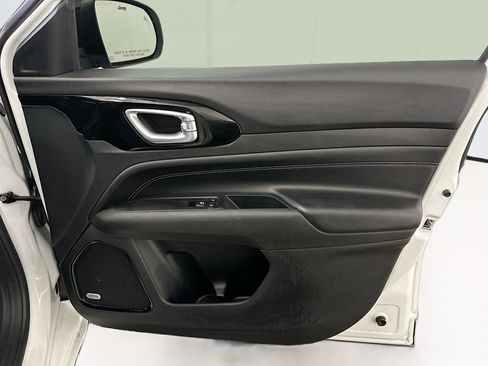 Used 2022 Jeep Compass High Altitude image 34