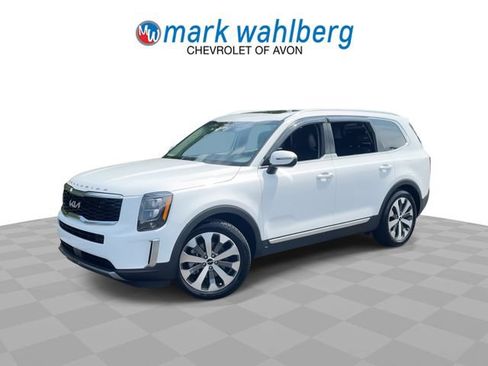 Used 2022 Kia Telluride EX w/ EX Premium Package AWD/4WD image 4