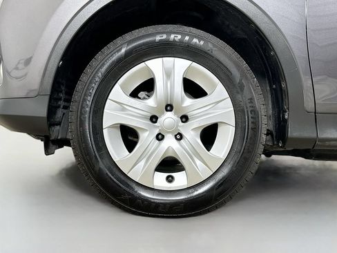 Used 2015 Toyota RAV4 LE FWD image 34