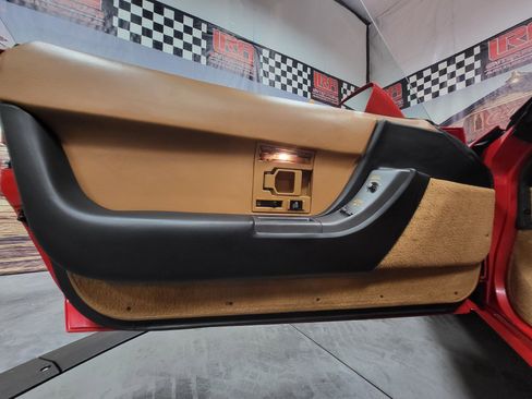 Used 1990 Chevrolet Corvette ZR1 image 16