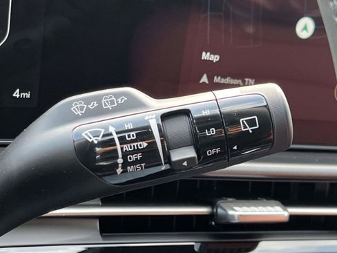 New 2026 Kia Sportage SX image 38