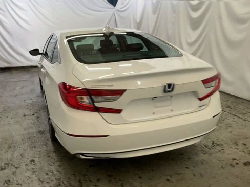 Used 2021 Honda Accord EX image 7