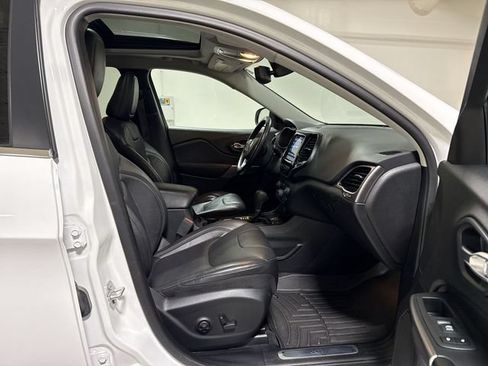 Used 2020 Jeep Cherokee Limited w/ Advanced Safety Group FWD image 22