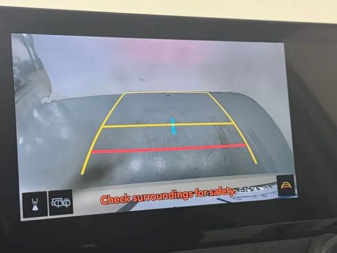 Used 2024 Toyota Grand Highlander XLE image 19