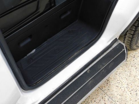 Used 2024 Ford Transit 250 Low Roof AWD w/ Exterior Upgrade Package image 86