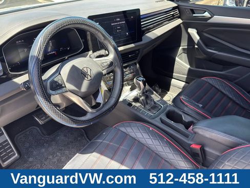 Used 2026 Volkswagen Jetta Sport FWD image 11