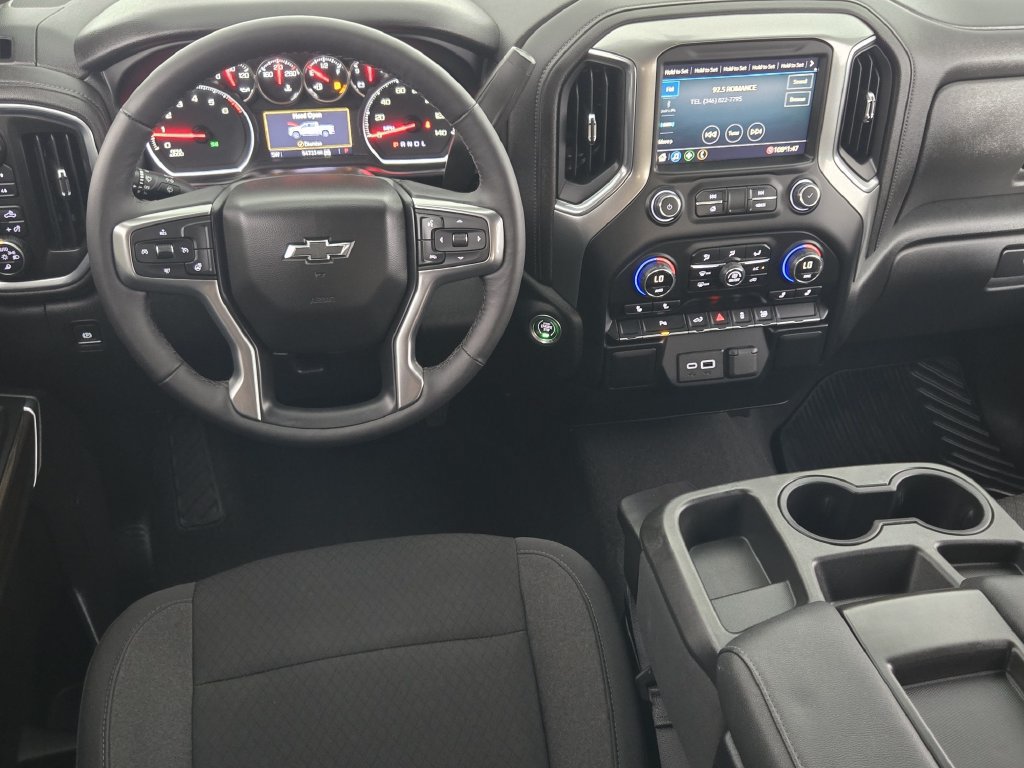Used 2022 Chevrolet Silverado 1500 RST w/ Safety Package AWD/4WD image 29