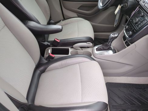 Used 2013 Buick Encore Convenience image 25