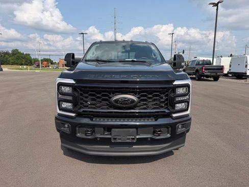 Used 2025 Ford F250 Lariat w/ Lariat Ultimate Package AWD/4WD image 2