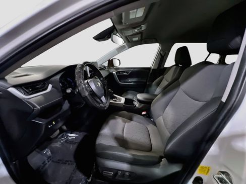 Used 2023 Toyota RAV4 AWD Hybrid image 14