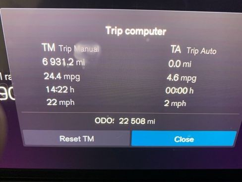 Certified 2024 Volvo XC60 B5 Plus image 12