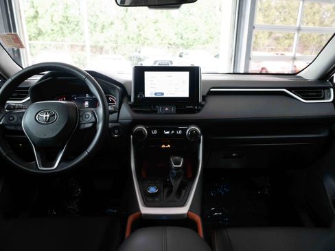 Used 2024 Toyota RAV4 Adventure AWD/4WD image 20