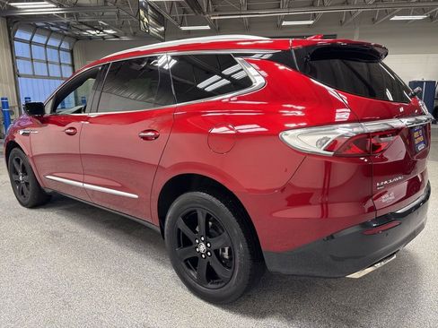 Used 2024 Buick Enclave Essence w/ Sport Touring Edition image 5