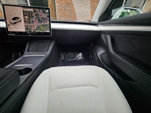 Used 2023 Tesla Model 3 Standard Range RWD image 52