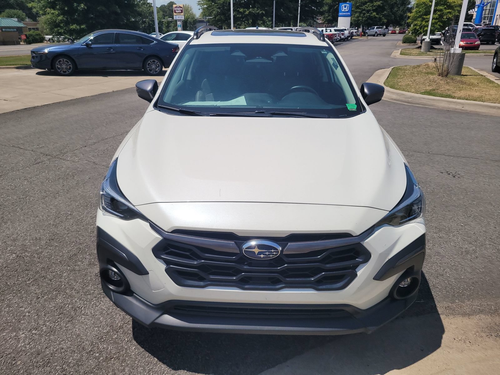 Used 2024 Subaru Crosstrek 2.5i Limited AWD/4WD image 8