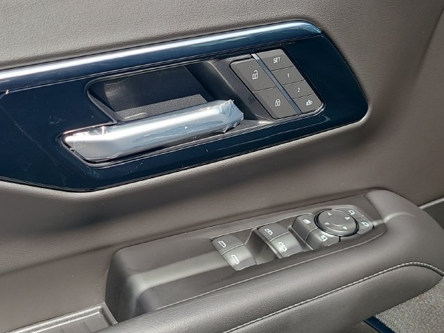 New 2026 Chevrolet Tahoe LT w/ Comfort Package RWD image 24
