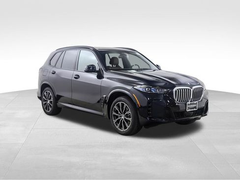 New 2026 BMW X5 xDrive40i w/ M Sport Package image 8