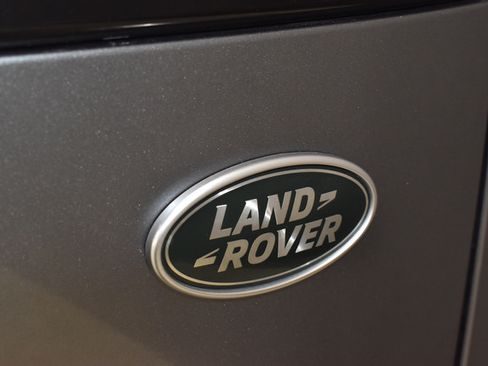 Used 2021 Land Rover Range Rover Velar R-Dynamic S AWD/4WD image 38