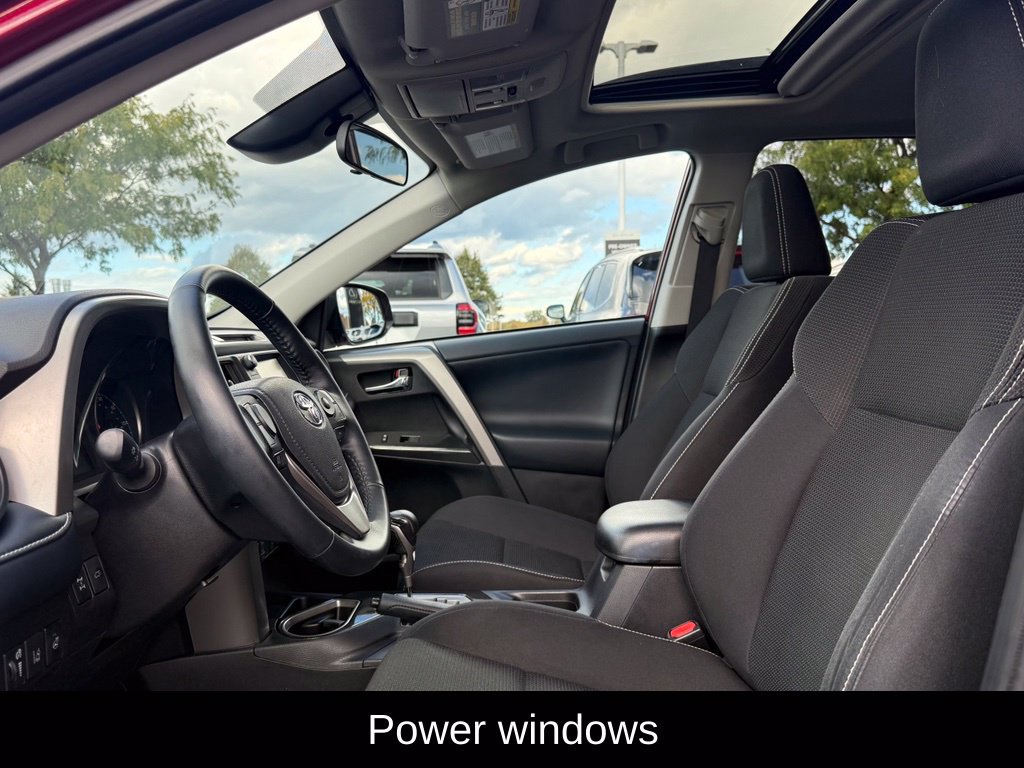 Used 2018 Toyota RAV4 Adventure AWD/4WD image 7