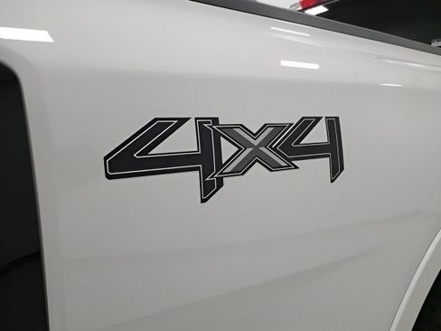 Used 2025 Ford Ranger XLT w/ Equipment Group 301A High AWD/4WD image 8