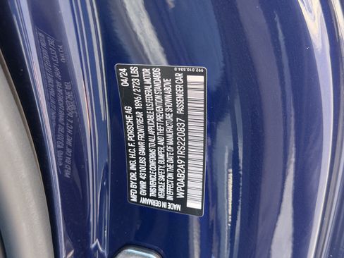 Certified 2024 Porsche 911 Carrera S RWD image 35