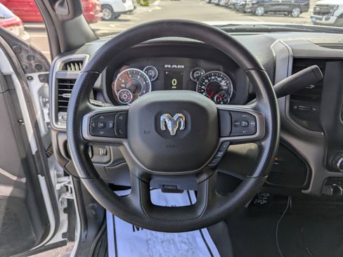 Used 2024 RAM 3500 Tradesman w/ Chrome Appearance Group AWD/4WD image 15