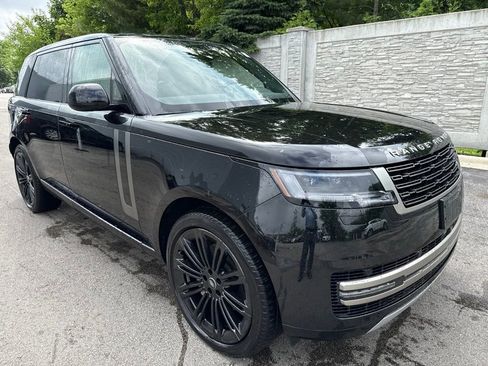 Used 2024 Land Rover Range Rover Long Wheelbase SE AWD/4WD image 6