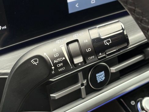 Used 2024 Hyundai Santa Fe Limited image 20