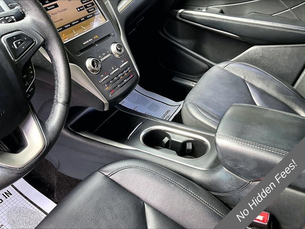 Used 2019 Lincoln MKC Premiere AWD/4WD image 9