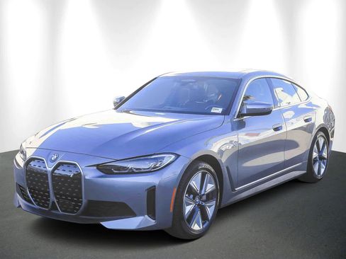 Certified 2023 BMW i4 eDrive35 image 3