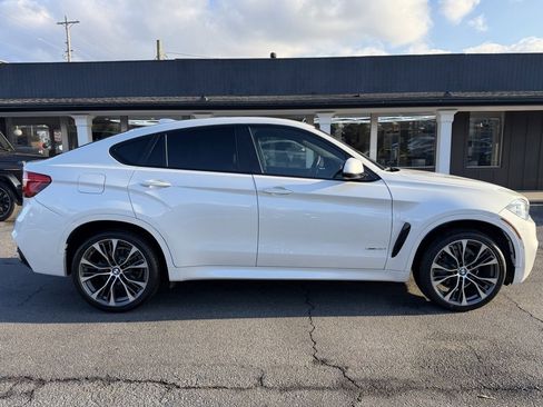 Used 2019 BMW X6 xDrive35i image 4
