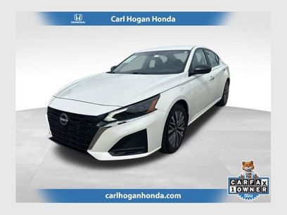 Used 2025 Nissan Altima 2.5 SV