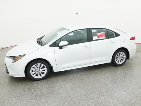 New 2026 Toyota Corolla LE w/ LE Premium Package FWD image 45