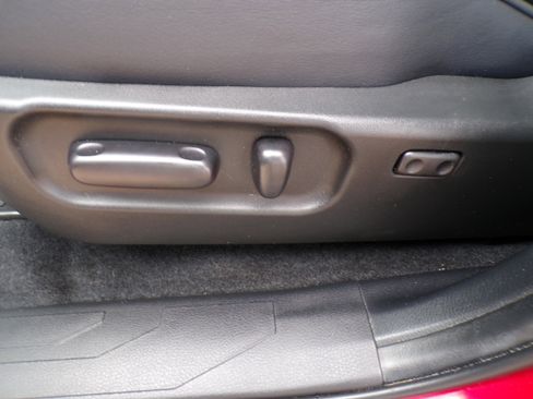 Used 2023 Toyota Tacoma TRD Sport image 13