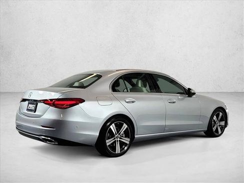 Used 2024 Mercedes-Benz C 300 Sedan image 5