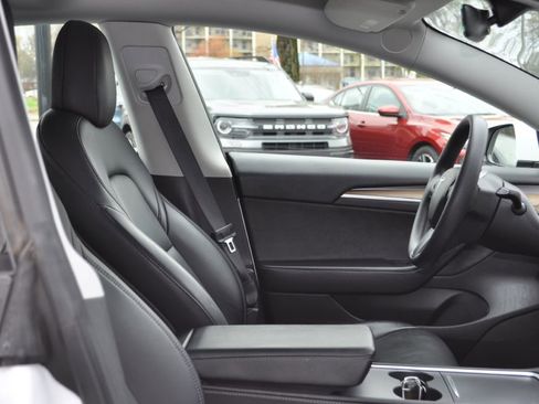 Used 2022 Tesla Model 3 Performance image 18