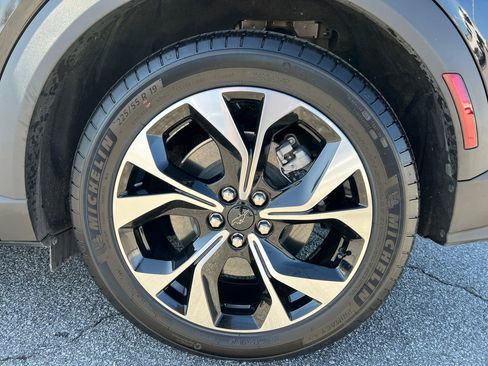 Certified 2025 Ford Mustang Mach-E Select image 23