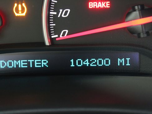 Used 2005 Chevrolet Corvette Convertible w/ Preferred Equipment Group image 9