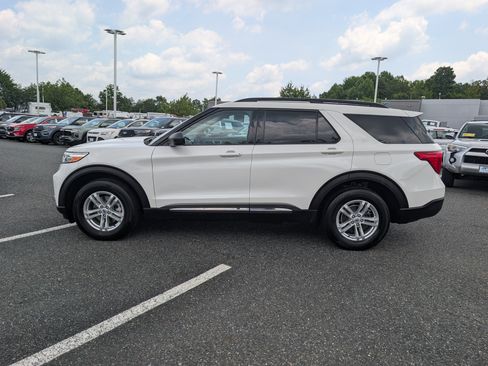 Certified 2023 Ford Explorer XLT AWD/4WD image 6