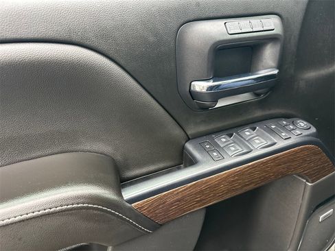 Used 2018 GMC Sierra 1500 Denali w/ Denali Ultimate Package image 35