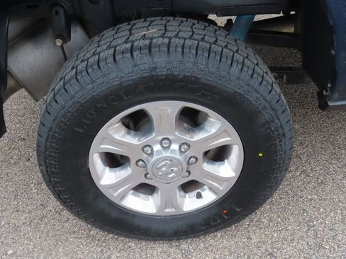 Used 2022 RAM 2500 Big Horn w/ Towing Technology Group B AWD/4WD image 13