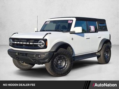 Used 2025 Ford Bronco Outer Banks w/ Sasquatch Package