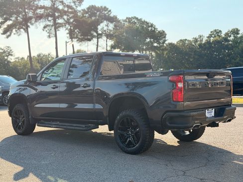 Used 2023 Chevrolet Silverado 1500 LT Trail Boss w/ LT Trail Boss Premium Package AWD/4WD image 10